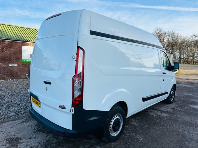 2025 Ford Transit Custom