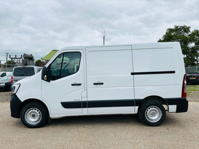 2024 Renault Master