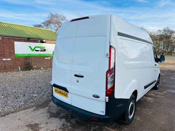 2025 Ford Transit Custom