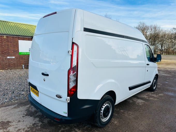 2025 Ford Transit Custom