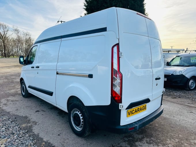 2025 Ford Transit Custom