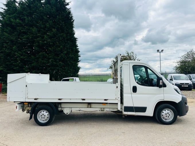 2025 Peugeot Boxer