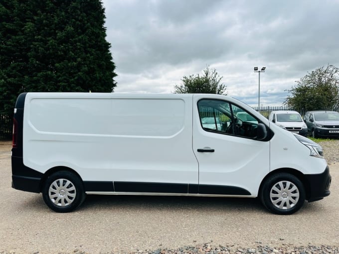 2025 Renault Trafic