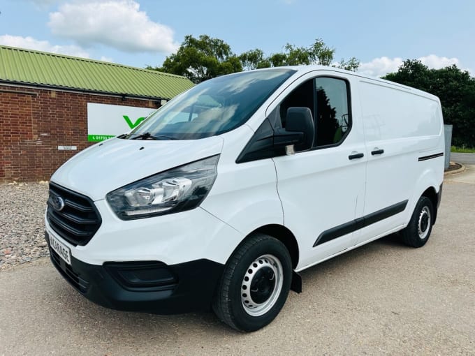 2025 Ford Transit Custom