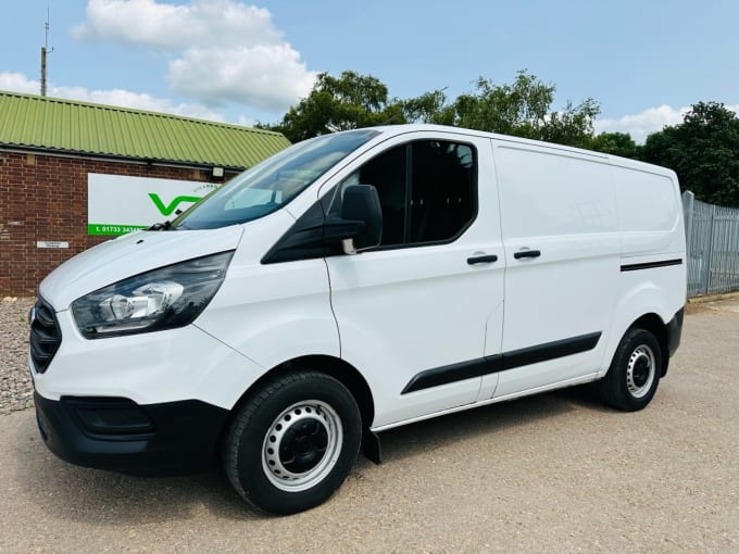 2025 Ford Transit Custom