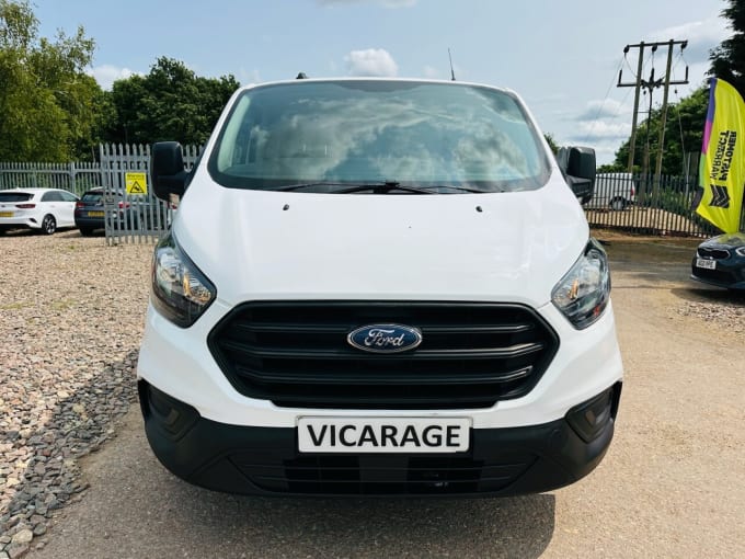 2025 Ford Transit Custom
