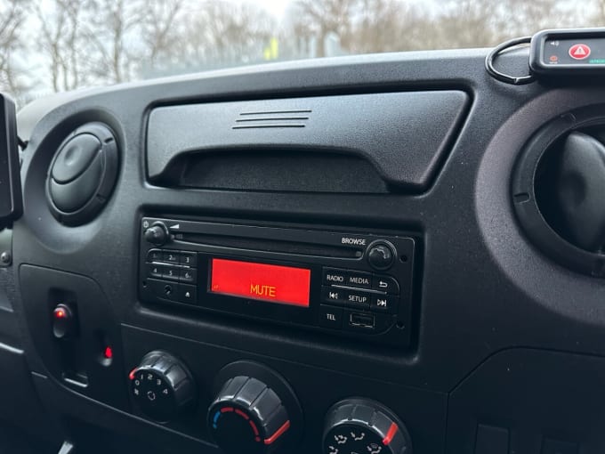 2025 Vauxhall Movano