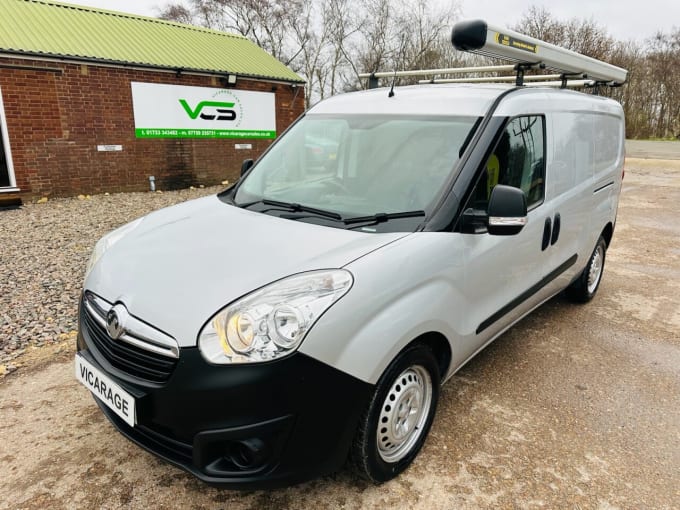 2025 Vauxhall Combo