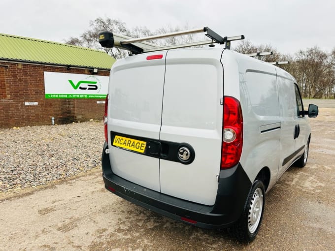 2025 Vauxhall Combo