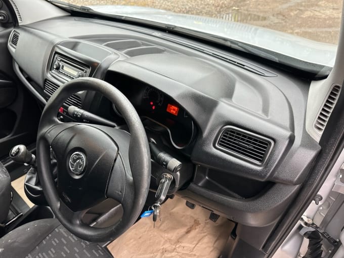 2025 Vauxhall Combo