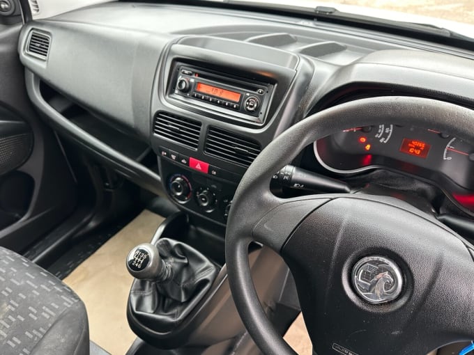 2025 Vauxhall Combo