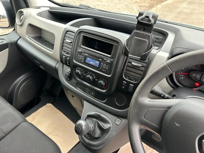 2025 Renault Trafic