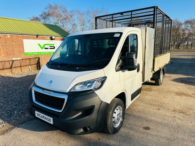 2025 Peugeot Boxer