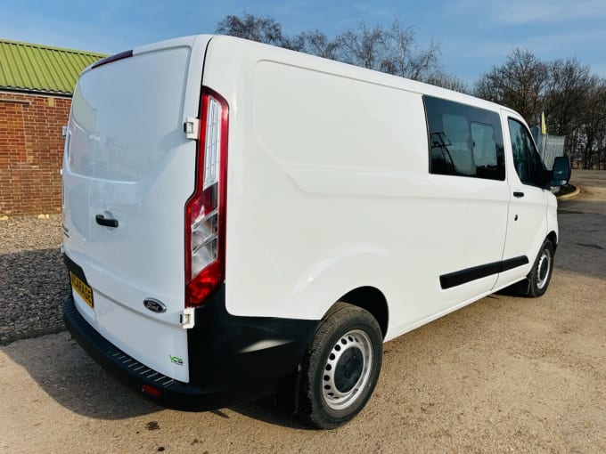 2025 Ford Transit Custom