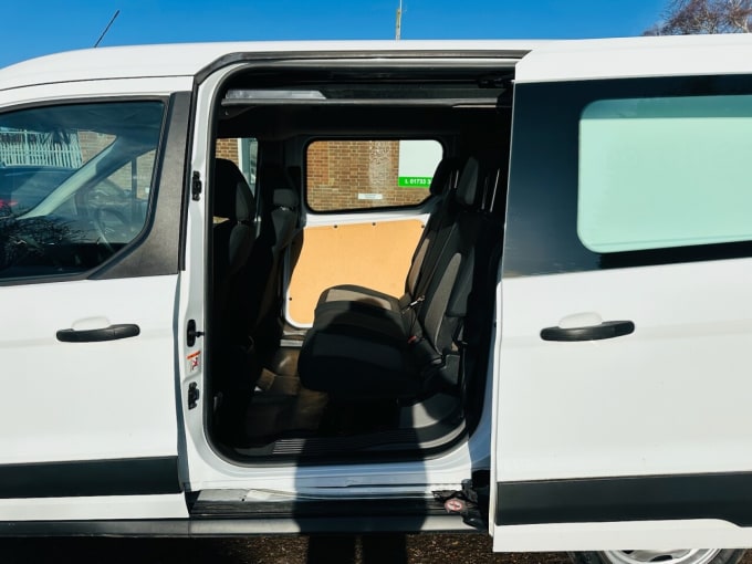 2025 Ford Transit Connect