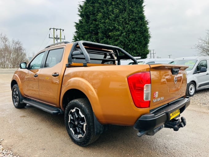 2025 Nissan Navara