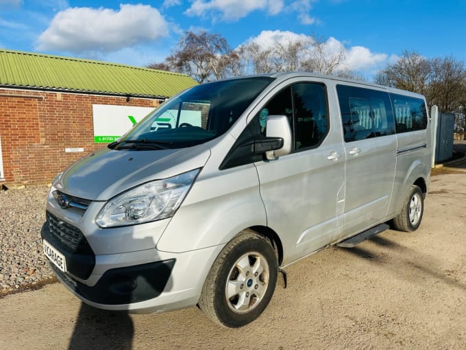 2025 Ford Tourneo Custom