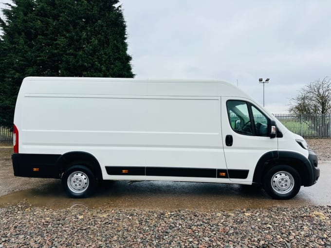 2025 Peugeot Boxer