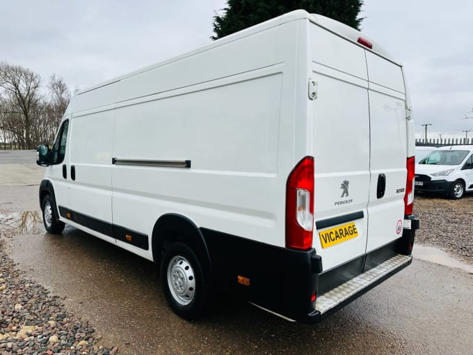 2025 Peugeot Boxer