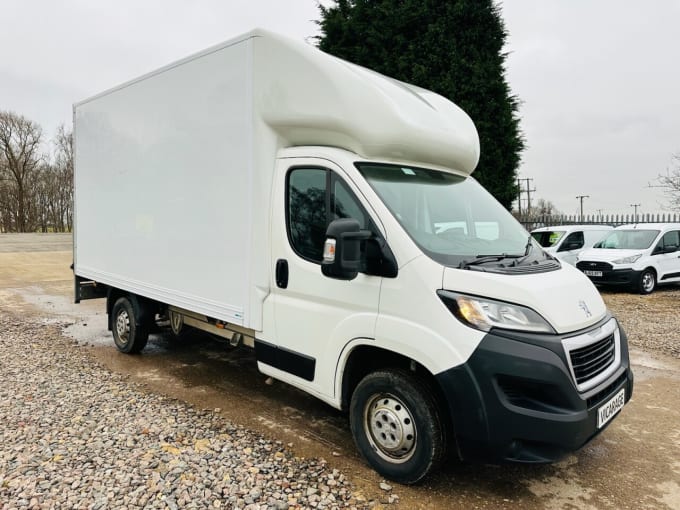 2025 Peugeot Boxer