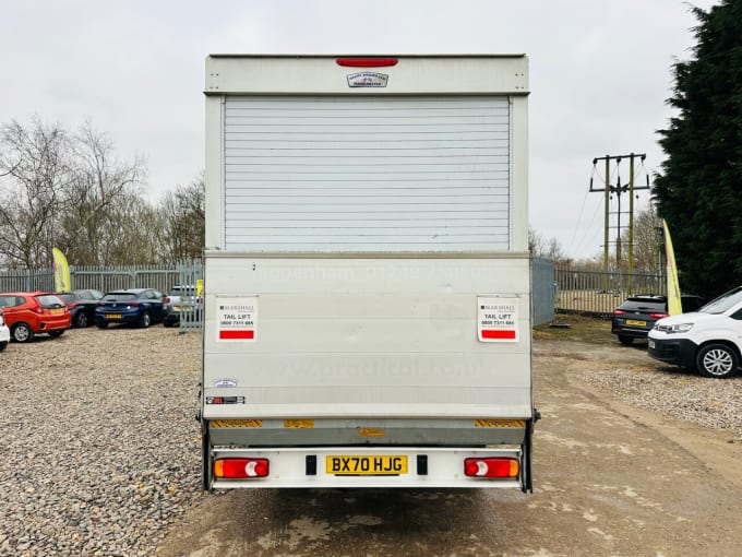 2025 Peugeot Boxer