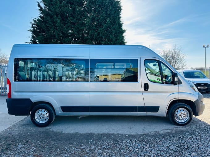 2025 Peugeot Boxer