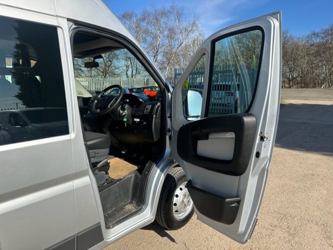 2025 Peugeot Boxer