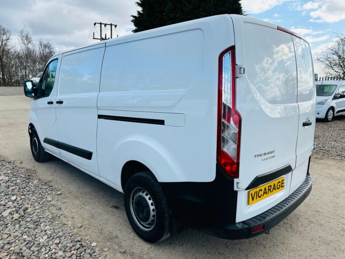 2025 Ford Transit Custom