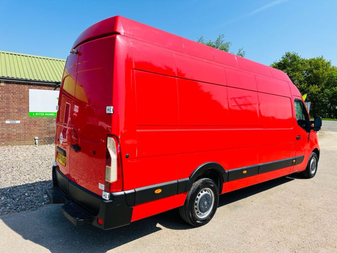 2025 Vauxhall Movano