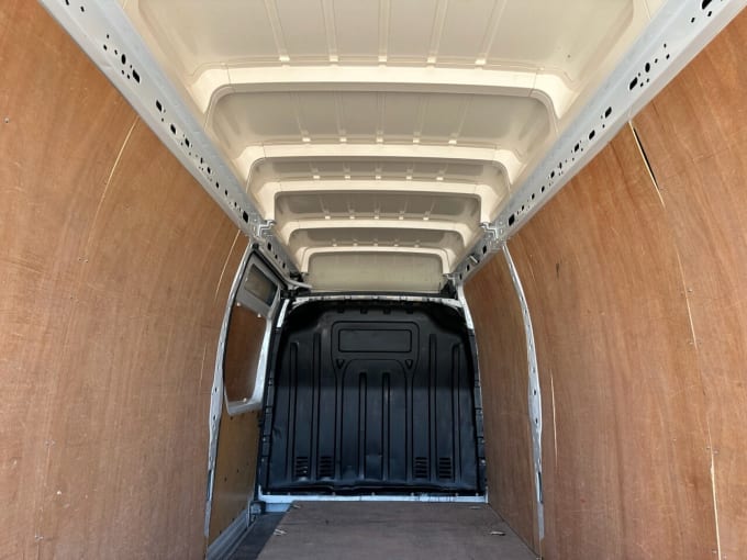2025 Vauxhall Movano