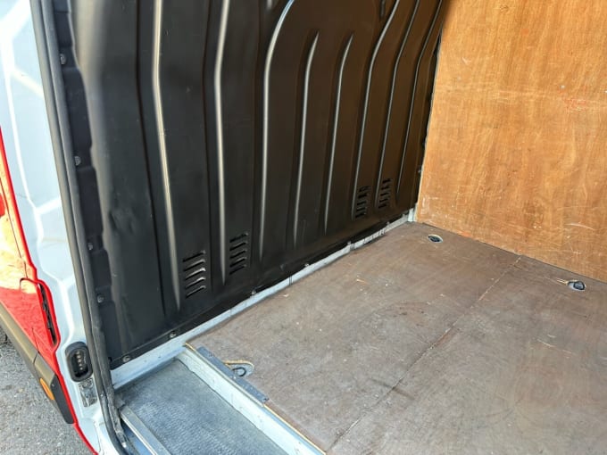 2025 Vauxhall Movano
