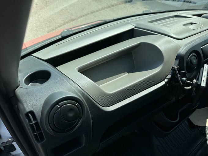 2025 Vauxhall Movano