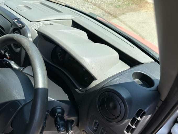 2025 Vauxhall Movano