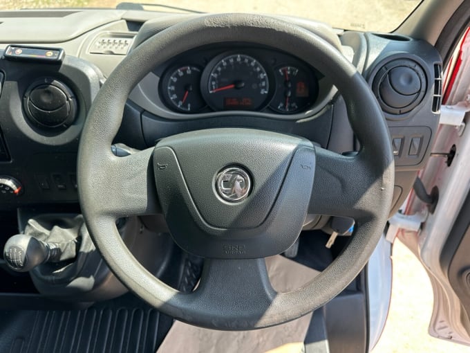 2025 Vauxhall Movano