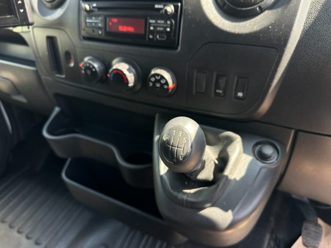 2025 Vauxhall Movano