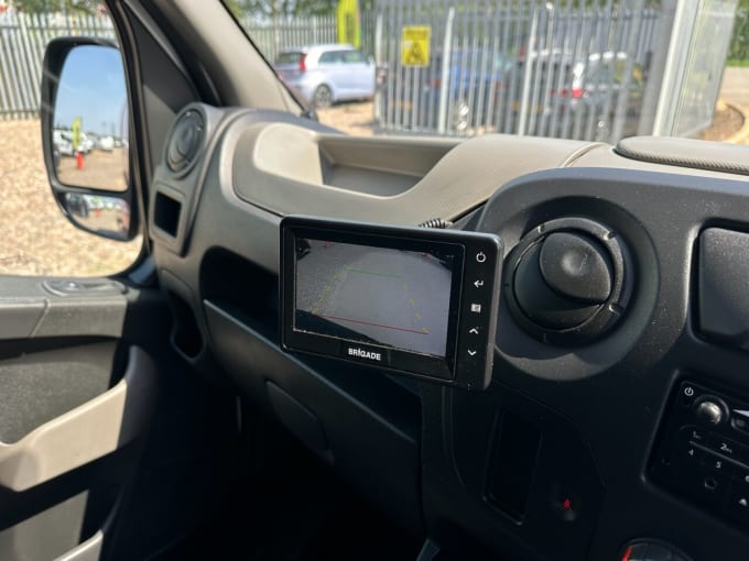 2025 Vauxhall Movano