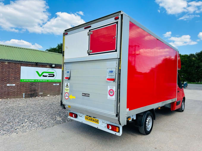 2025 Vauxhall Movano