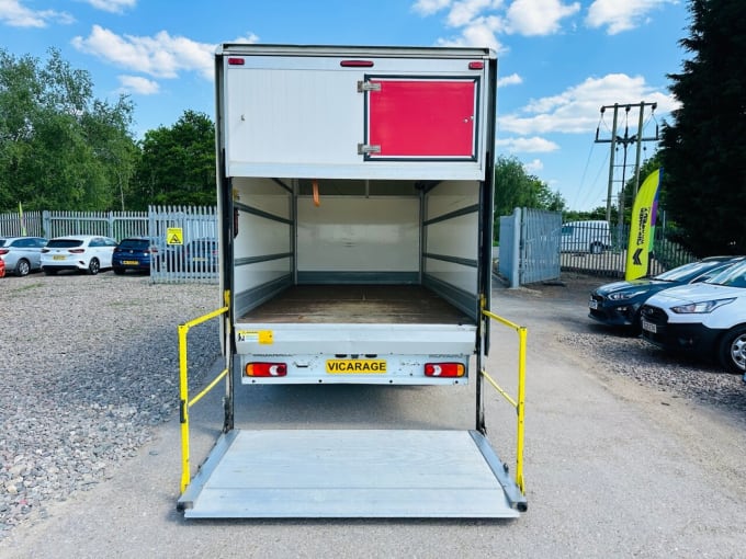 2025 Vauxhall Movano