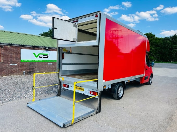 2025 Vauxhall Movano