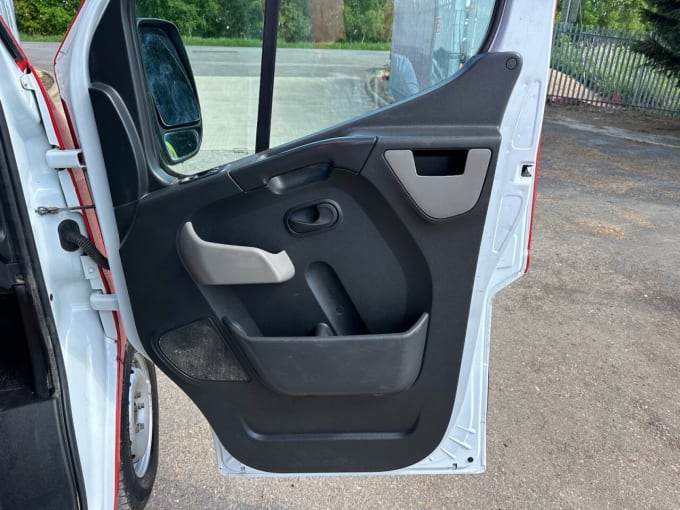 2025 Vauxhall Movano