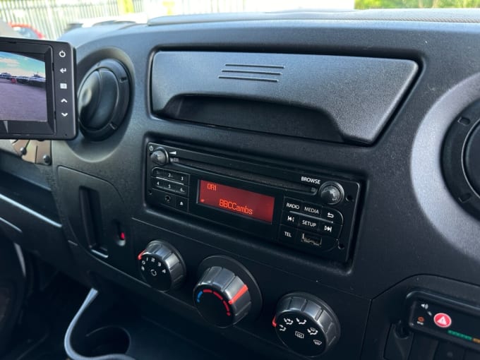 2025 Vauxhall Movano