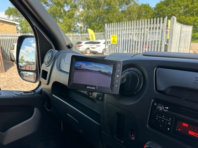 2025 Vauxhall Movano