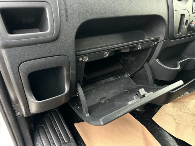 2025 Renault Master
