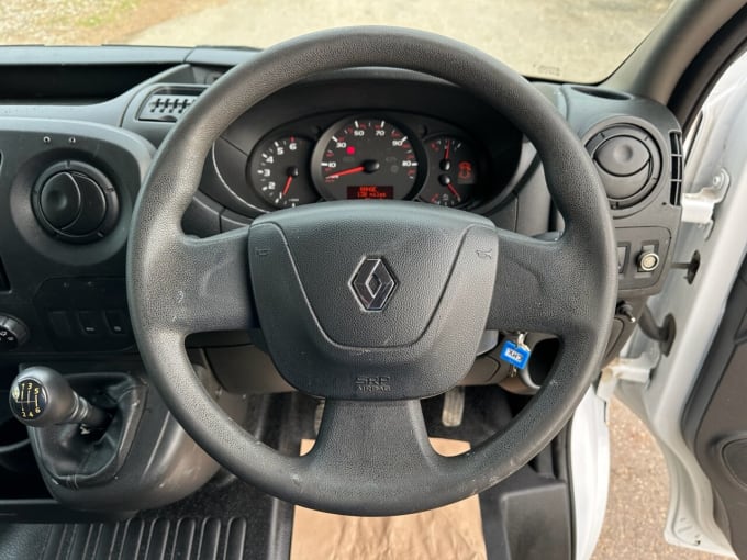 2025 Renault Master