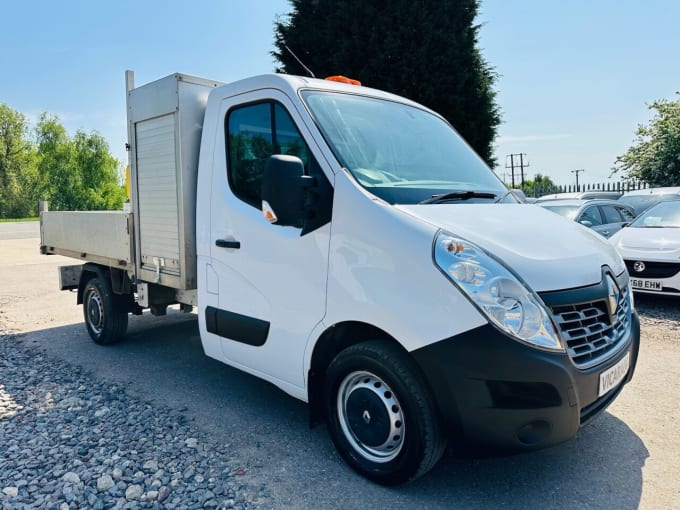 2025 Renault Master
