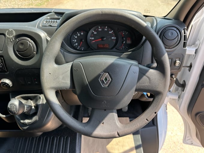 2025 Renault Master