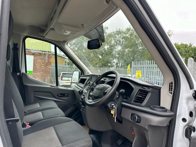 2025 Ford Transit