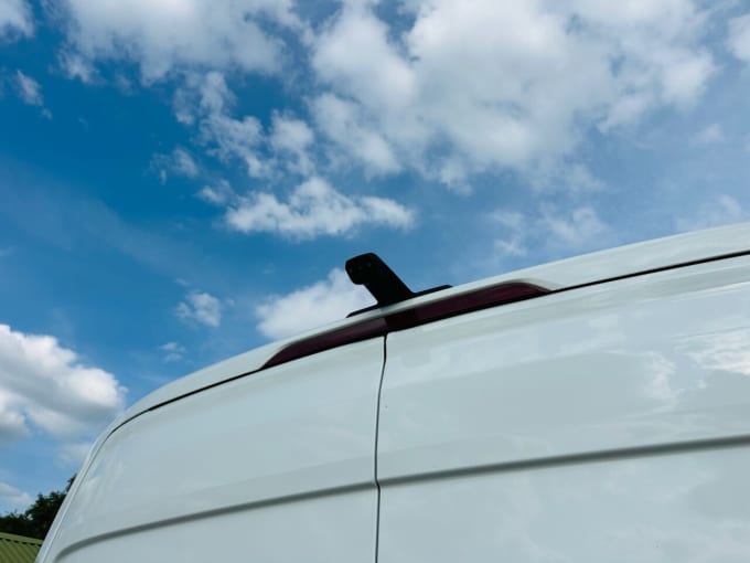 2025 Maxus Deliver 9