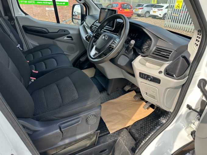 2025 Maxus Deliver 9