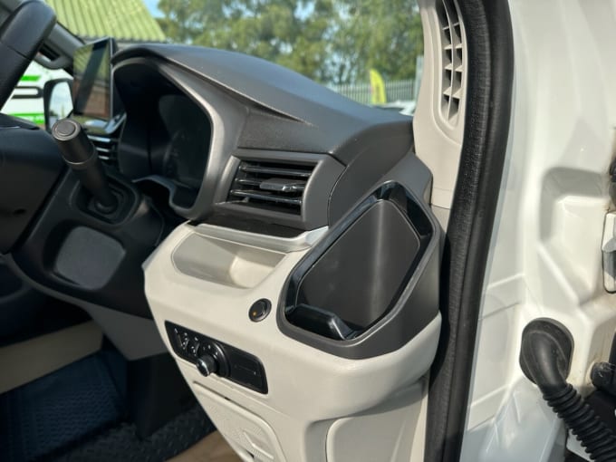 2025 Maxus Deliver 9